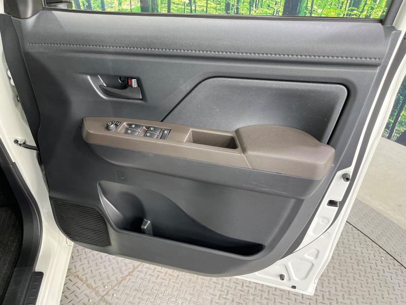 2023 Toyota Roomy 5BA-M900A (UW-6a891387791a1)[28]