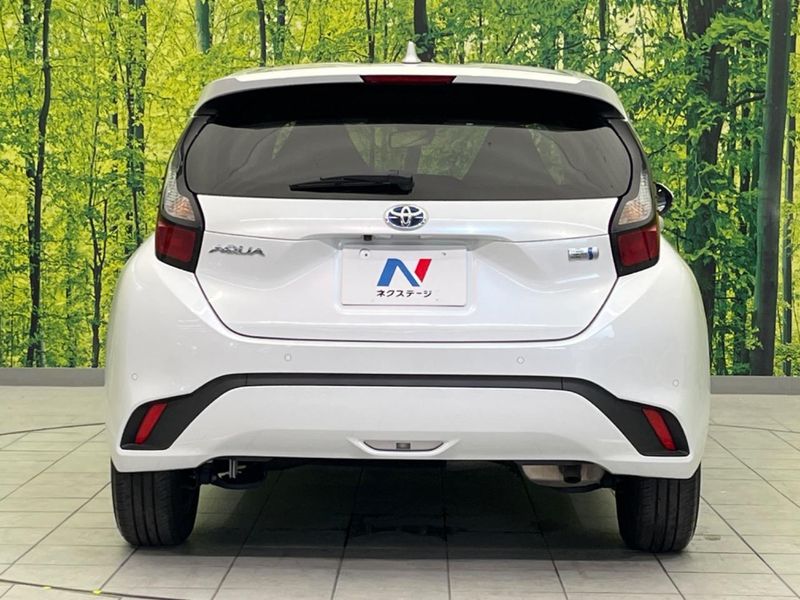 2023 Toyota Aqua 6AA-MXPK11 (UW-6a89141450696)[14]