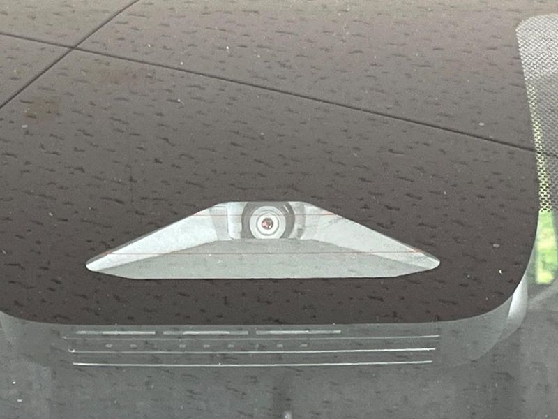 2023 Toyota Sienta 6AA-MXPL15G (UW-6a8914208aa9f)[14]
