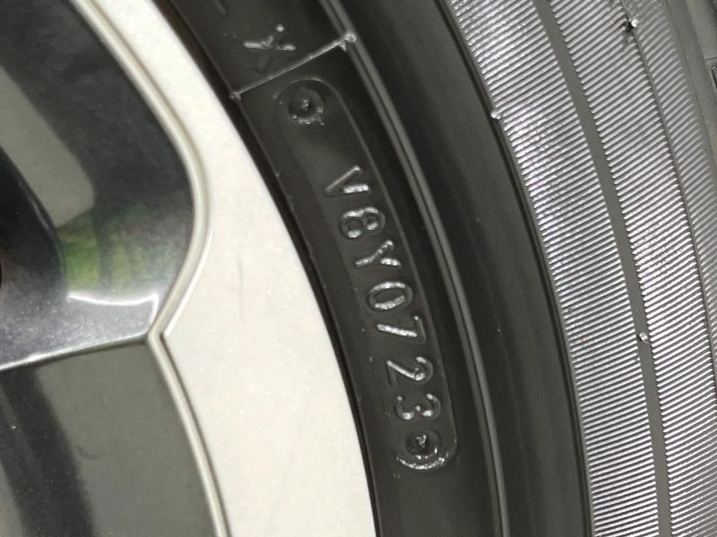 2023 Toyota Sienta 6AA-MXPL15G (UW-6a8914208aa9f)[20]