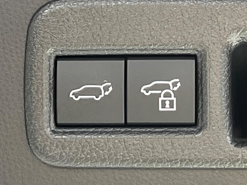 2023 Toyota Harrier 6BA-MXUA85 (UW-6a89142cbf6d7)[17]