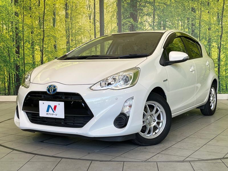 2015 Toyota Aqua DAA-NHP10 (UW-6a89144c0e81c)[0]