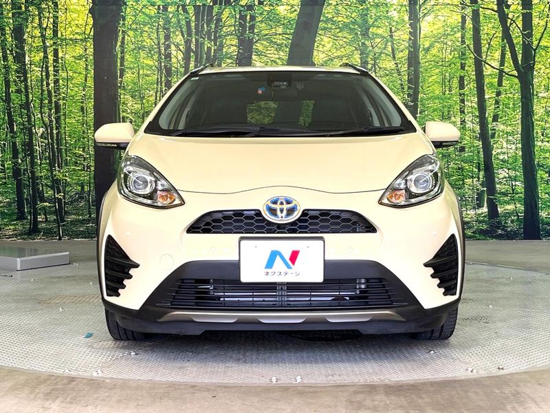 2019 Toyota Aqua DAA-NHP10H (UW-6a89145a5b588)[6]