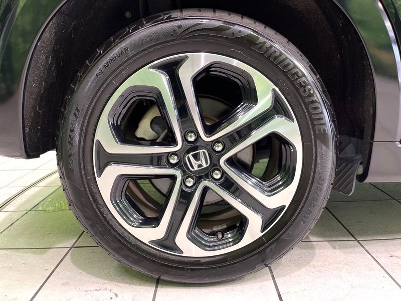 2019 Honda Vezel DAA-RU3 (UW-6a891483e05ad)[19]