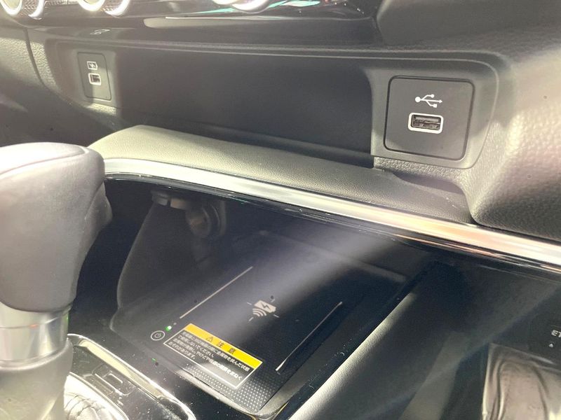 2021 Honda Vezel 6AA-RV5 (UW-6a89148767d3c)[15]