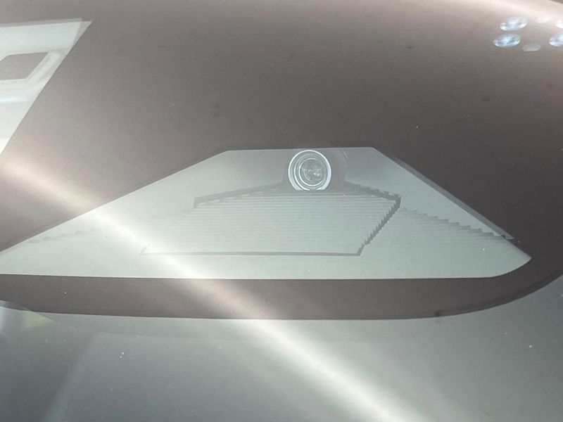 2022 Honda Vezel 6AA-RV5 (UW-6a891489b9284)[14]