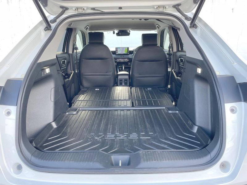 2021 Honda Vezel 6AA-RV6 (UW-6a8914923fd52)[13]