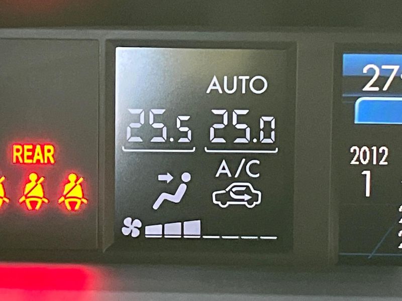 2013 Subaru Forester DBA-SJ5 (UW-6a89149fc1c5a)[15]