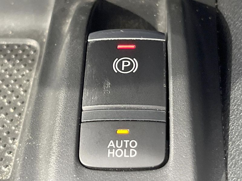 2018 Nissan X-Trail DBA-T32 (UW-6a8914af8ac7d)[27]