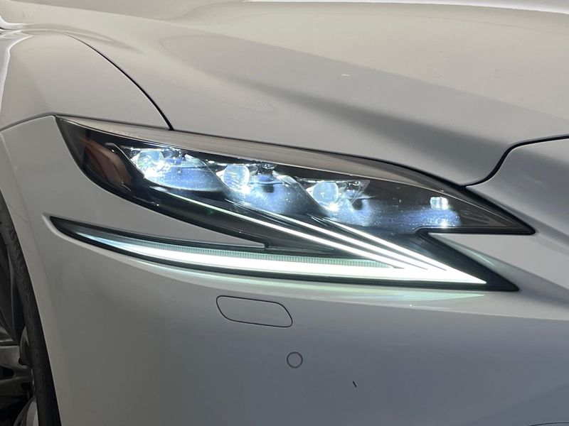 2020 Lexus LS DBA-VXFA50 (UW-6a8914d78575c)[13]