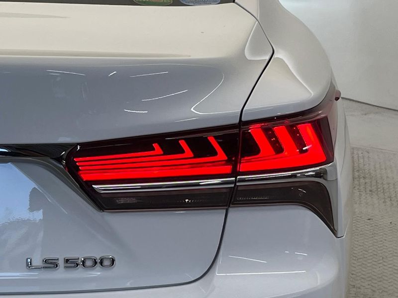 2020 Lexus LS DBA-VXFA50 (UW-6a8914d78575c)[20]