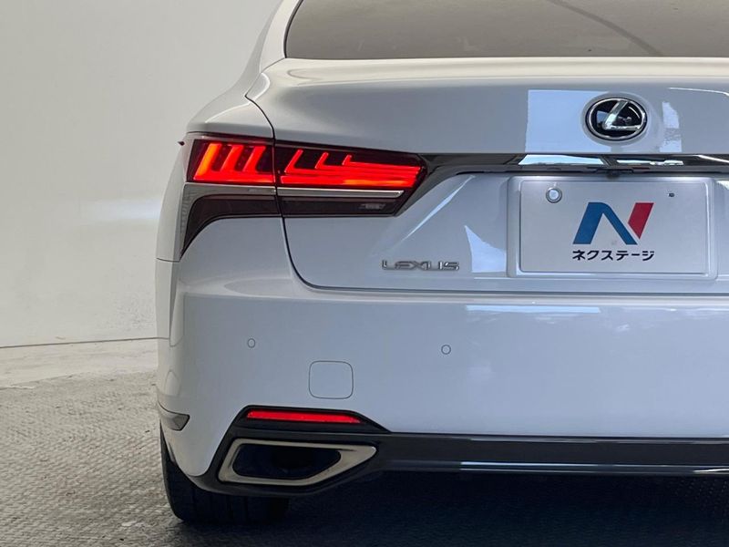 2020 Lexus LS DBA-VXFA50 (UW-6a8914d78575c)[17]