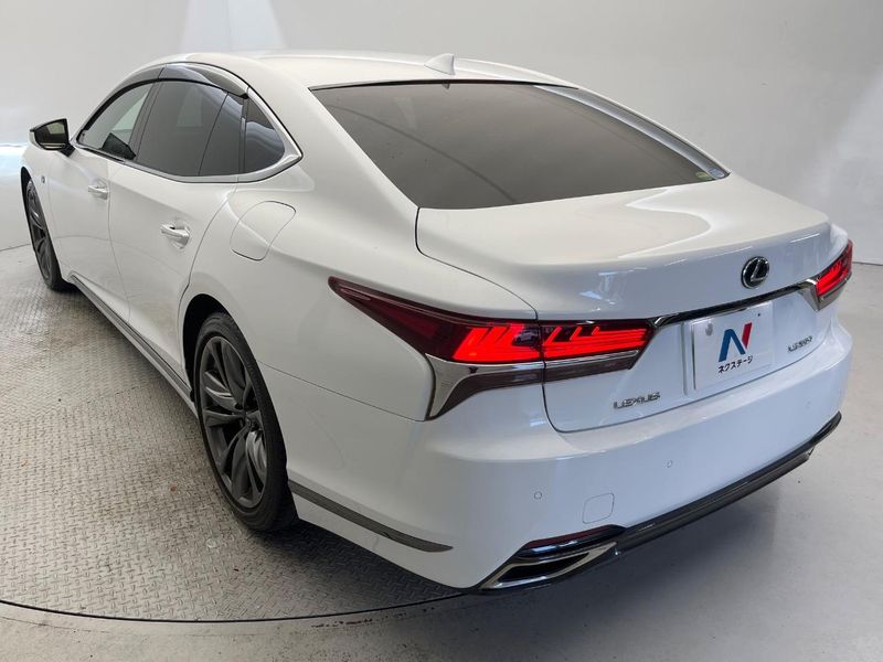2020 Lexus LS DBA-VXFA50 (UW-6a8914d78575c)[28]