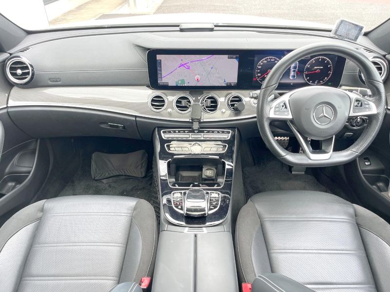 2017 Mercedes Benz E Class CBA-213064 (UW-6a8914e68154a)[23]