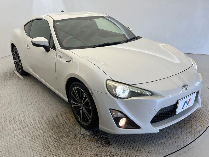 2013 Toyota 86 DBA-ZN6 (UW-6a891503db06c)[11]