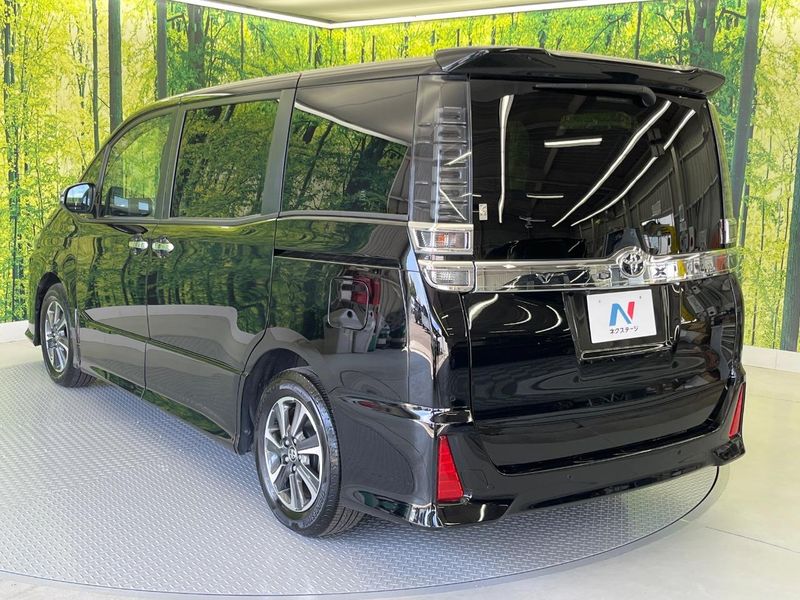 2021 Toyota Voxy 3BA-ZRR80W (UW-6a891518cf6b5)[10]