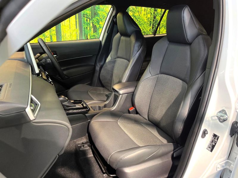 2025 Toyota Corolla Cross 6AA-ZVG13 (UW-6a891528c178c)[28]
