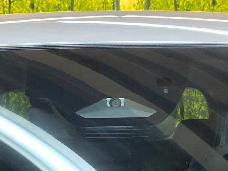 2025 Toyota Corolla Cross 6AA-ZVG13 (UW-6a89152911551)[4]