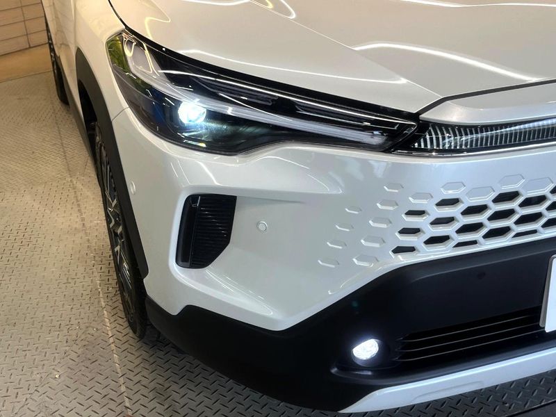 2025 Toyota Corolla Cross 6AA-ZVG13 (UW-6a89152911551)[15]