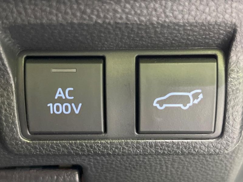2022 Toyota Corolla Cross 6AA-ZVG15 (UW-6a89152b8f751)[22]
