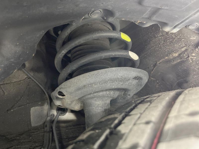 2016 Toyota Prius DAA-ZVW50 (UW-6a891535ae1e8)[19]