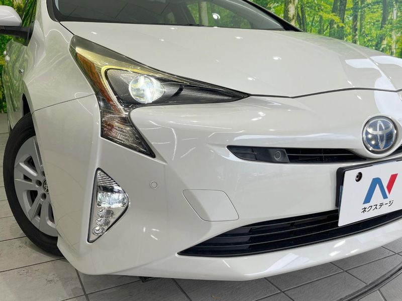 2016 Toyota Prius DAA-ZVW50 (UW-6a891535ae1e8)[15]