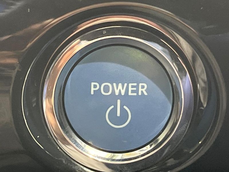 2016 Toyota Prius DAA-ZVW50 (UW-6a891535ae1e8)[28]