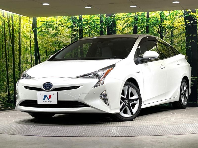 2016 Toyota Prius DAA-ZVW51 (UW-6a89153a35612)[0]