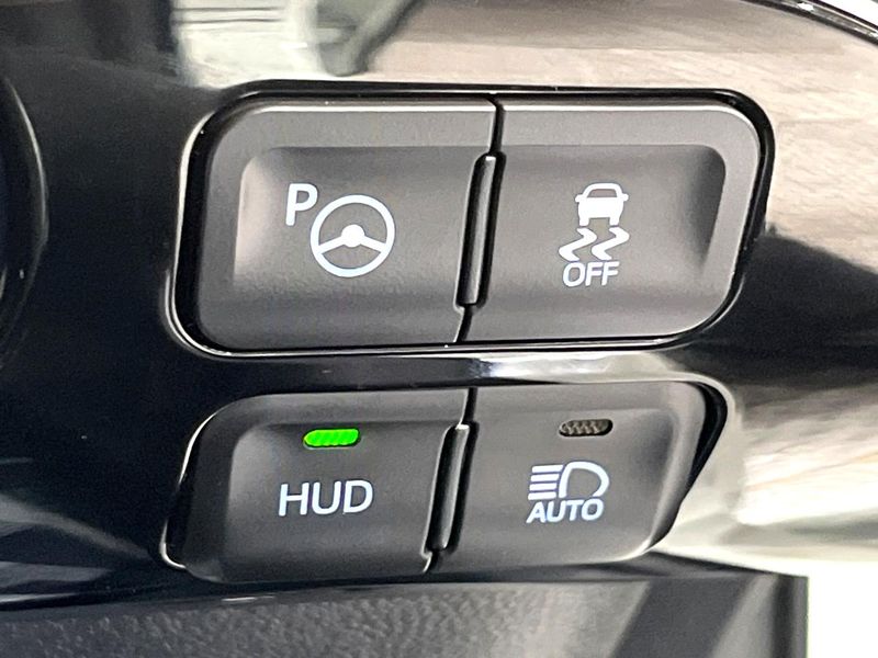 2016 Toyota Prius DAA-ZVW51 (UW-6a89153a35612)[27]