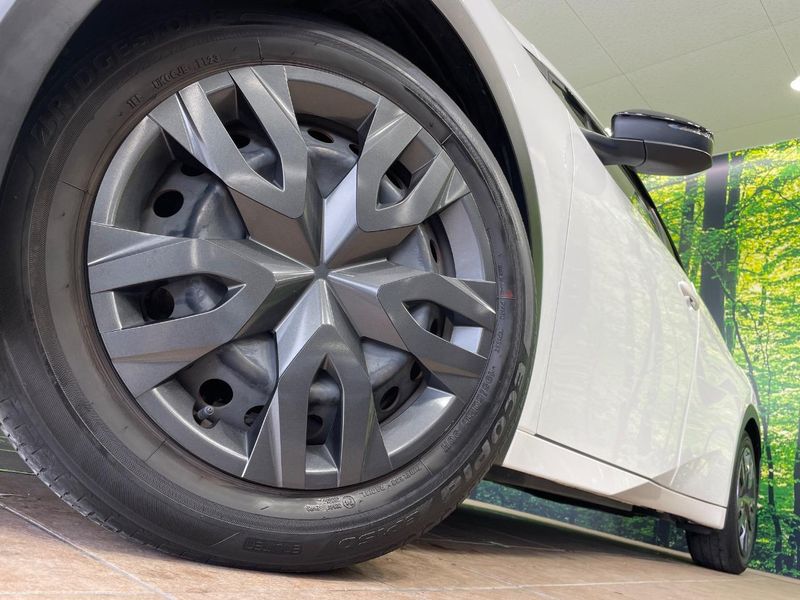 2023 Toyota Prius 6AA-ZVW60 (UW-6a891545e8f8b)[7]
