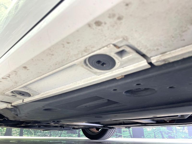 2019 Toyota Corolla Touring 6AA-ZWE211W (UW-6a891548c2cf0)[13]