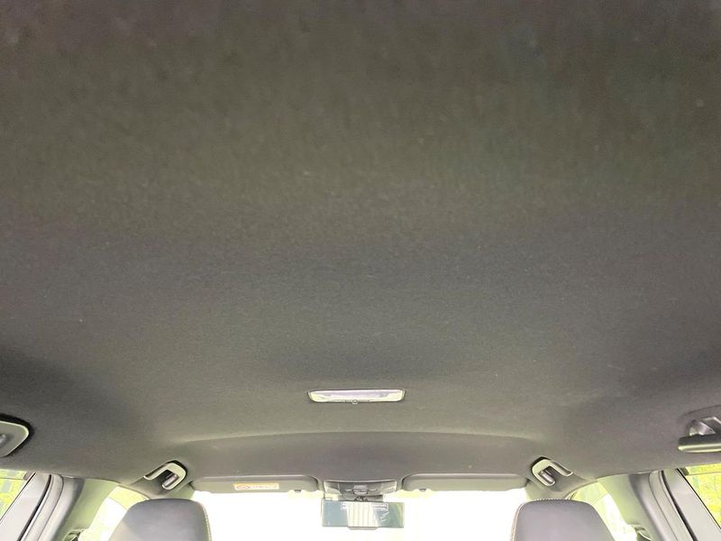 2019 Toyota Corolla Touring 6AA-ZWE211W (UW-6a891548c2cf0)[8]