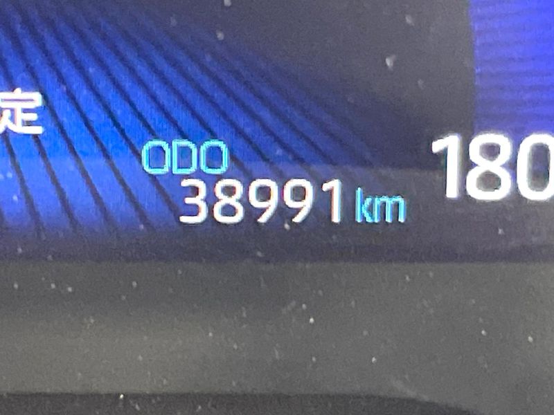 2019 Toyota Corolla Touring 6AA-ZWE211W (UW-6a891548c2cf0)[2]