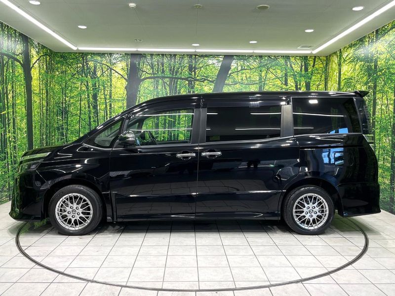 2021 Toyota Voxy 6AA-ZWR80W (UW-6a89155372206)[10]