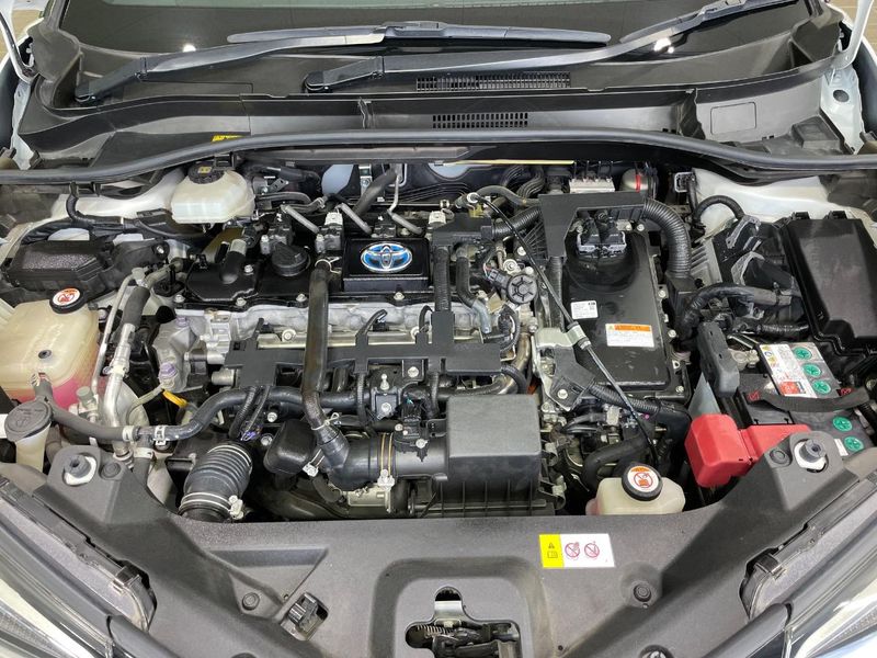 2018 Toyota C-HR DAA-ZYX10 (UW-6a8915698b223)[6]