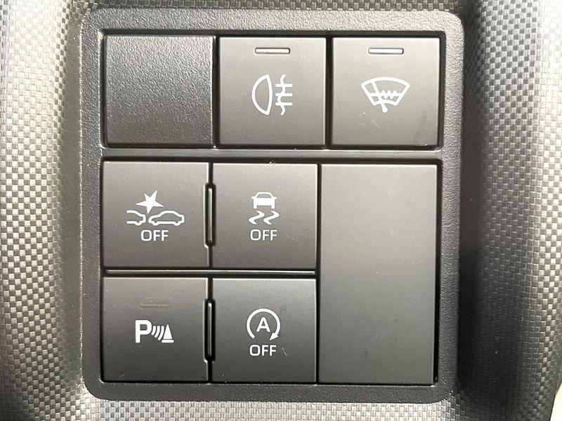 2021 Toyota Raize 5BA-A200A (UW-6a8a62e796e90)[11]