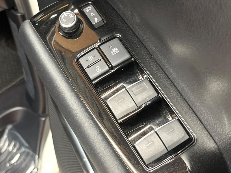 2021 Toyota Alphard 3BA-AGH30W (UW-6a8a63170edfa)[26]