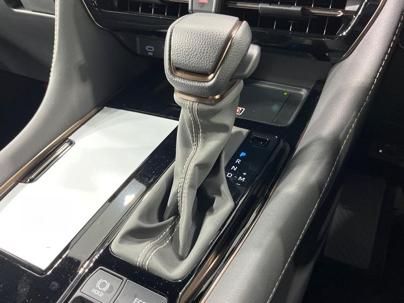 2024 Toyota Alphard 3BA-AGH40W (UW-6a8a632129235)[20]