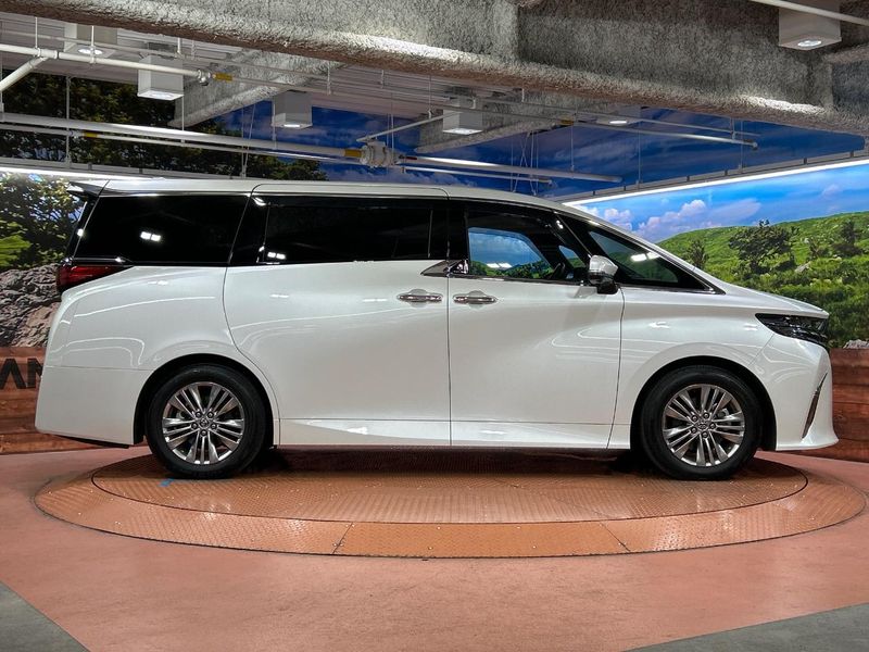 2024 Toyota Alphard 3BA-AGH40W (UW-6a8a6322c79e6)[21]