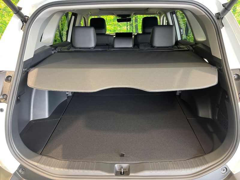 2026 Toyota RAV4 6AA-AXAN64 (UW-6a8a633bcd065)[25]