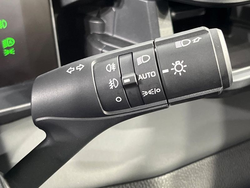 2026 Toyota RAV4 6AA-AXAN64 (UW-6a8a633c98673)[10]