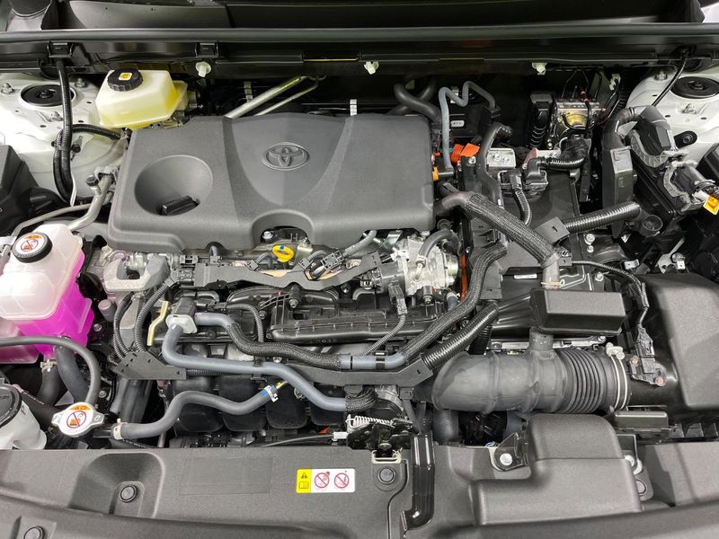 2026 Toyota RAV4 6AA-AXAN64 (UW-6a8a633c98673)[5]