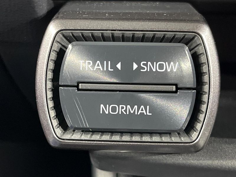 2026 Toyota RAV4 6AA-AXAN64 (UW-6a8a633c98673)[23]