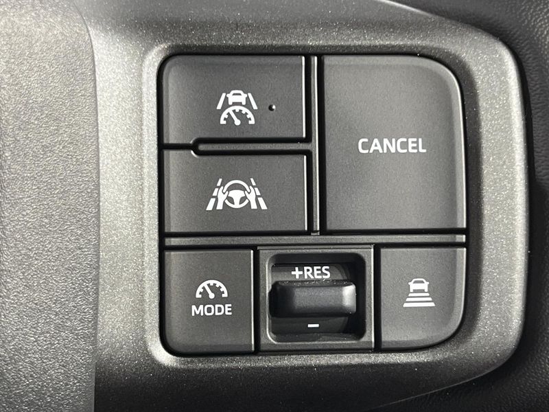 2026 Toyota RAV4 6AA-AXAN64 (UW-6a8a633c98673)[12]