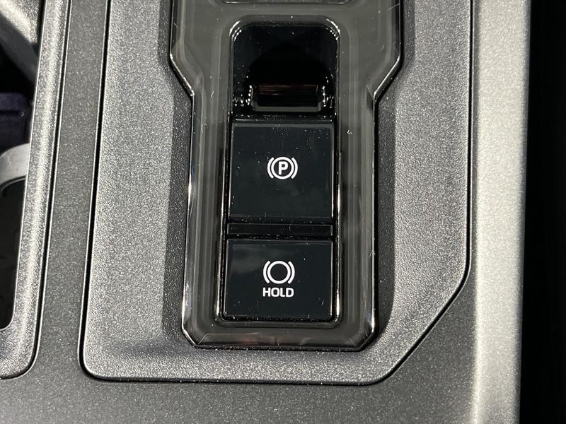 2026 Toyota RAV4 6AA-AXAN64 (UW-6a8a633c98673)[28]
