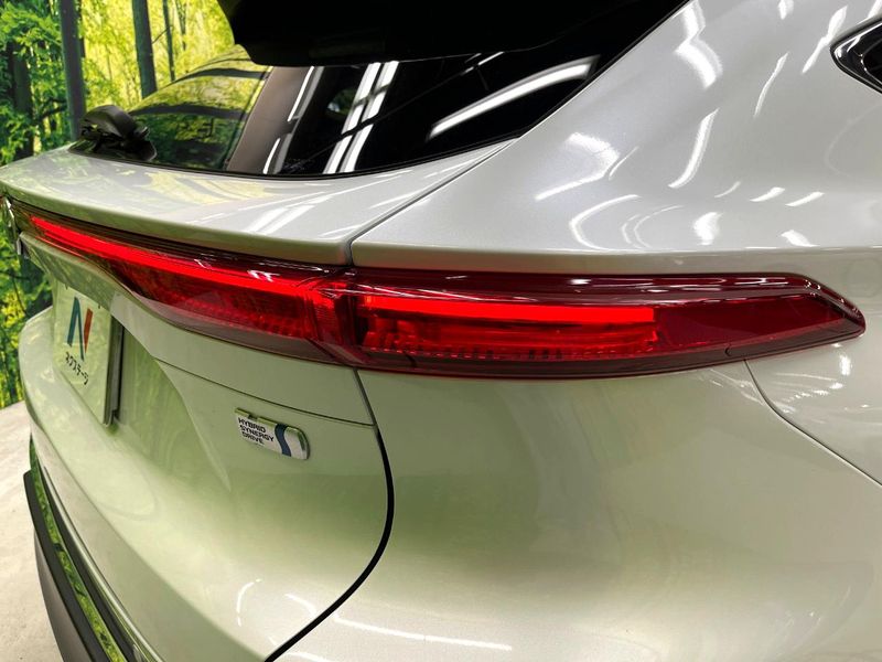 2023 Toyota Harrier Hybrid 6AA-AXUH80 (UW-6a8a63444e9ed)[18]