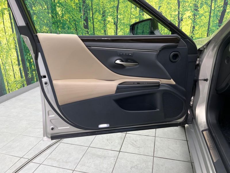 2019 Lexus ES 6AA-AXZH10 (UW-6a8a634d4fdcb)[27]