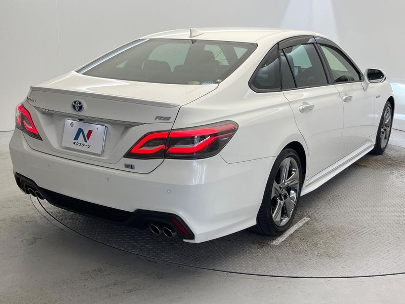 2020 Toyota Crown Hybrid 6AA-AZSH20 (UW-6a8a6354403f7)[15]