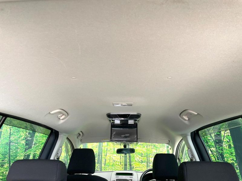 2009 Mazda Premacy DBA-CREW (UW-6a8a63975de81)[24]