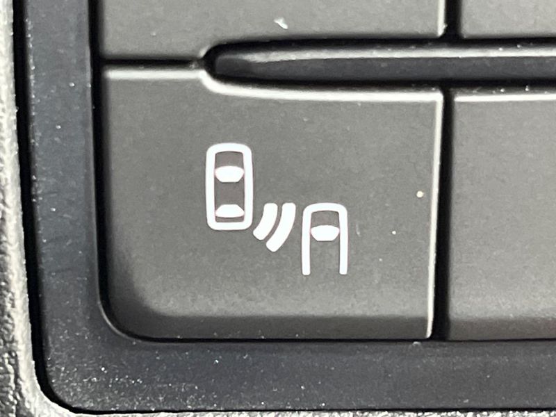 2016 Mazda Demio LDA-DJ5AS (UW-6a8a63a4b6b20)[20]